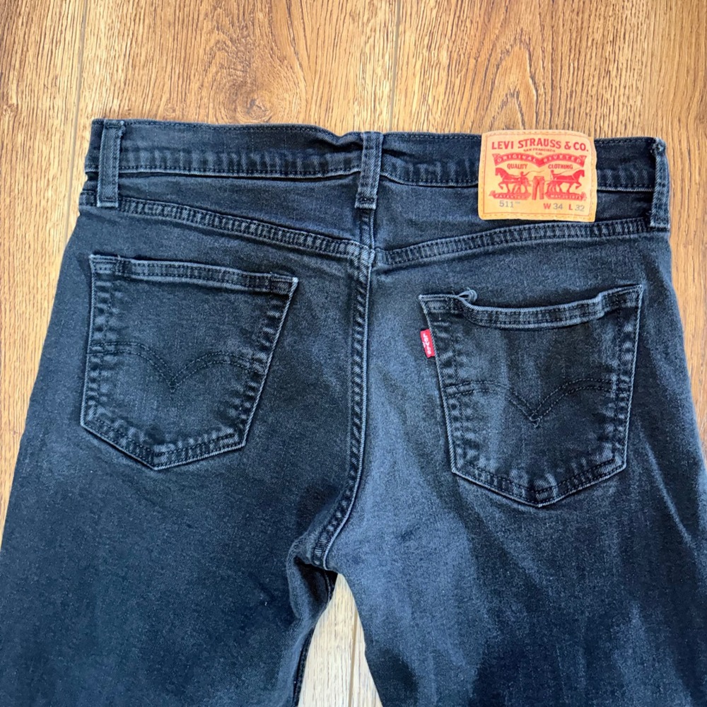Levis 511 Slim Fit Jeans Mens 33x30 Faded Black Denim Pant Casual Stretch skater - Picture 3 of 11